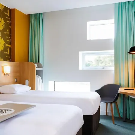 Ibis Styles Le Mans Sud Mulsanne Hotel Exterior photo
